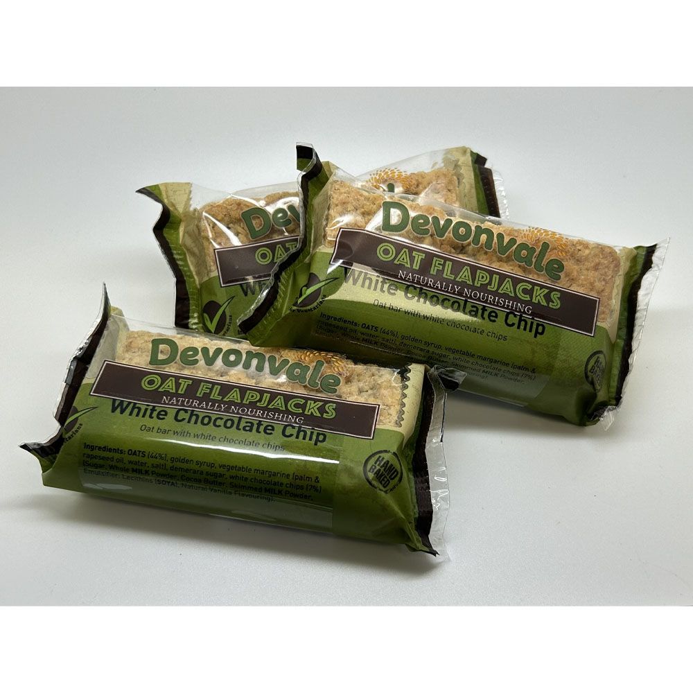DEVONVALE WHITE CHOC CHIP FLAPJACK 95g X 24