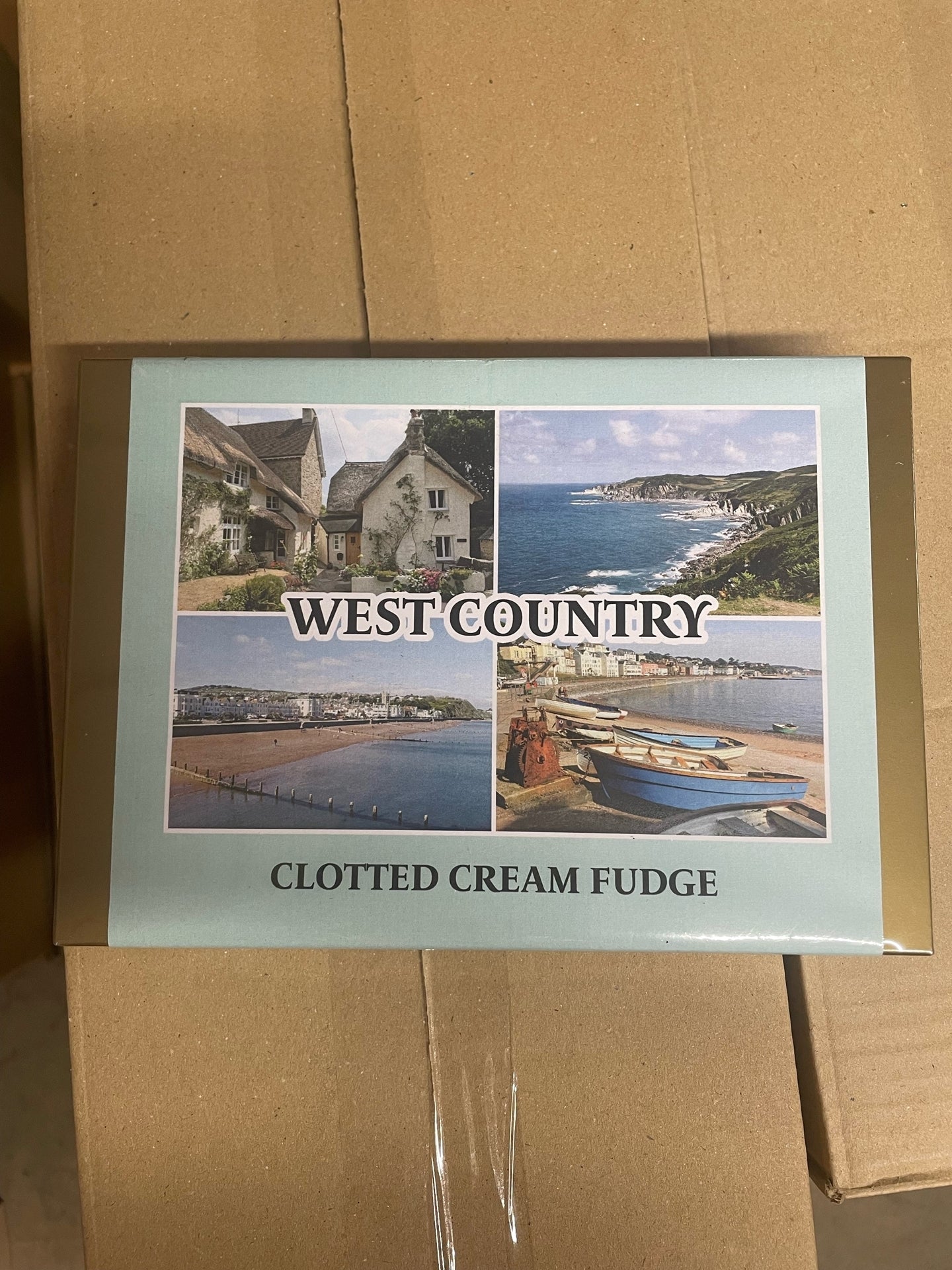 BRAMBLE FUDGE GIFT BOX (WEST COUNTRY) 170g x 12